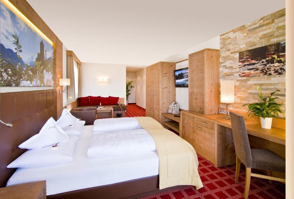 Alpentirolis Hotel Room photo